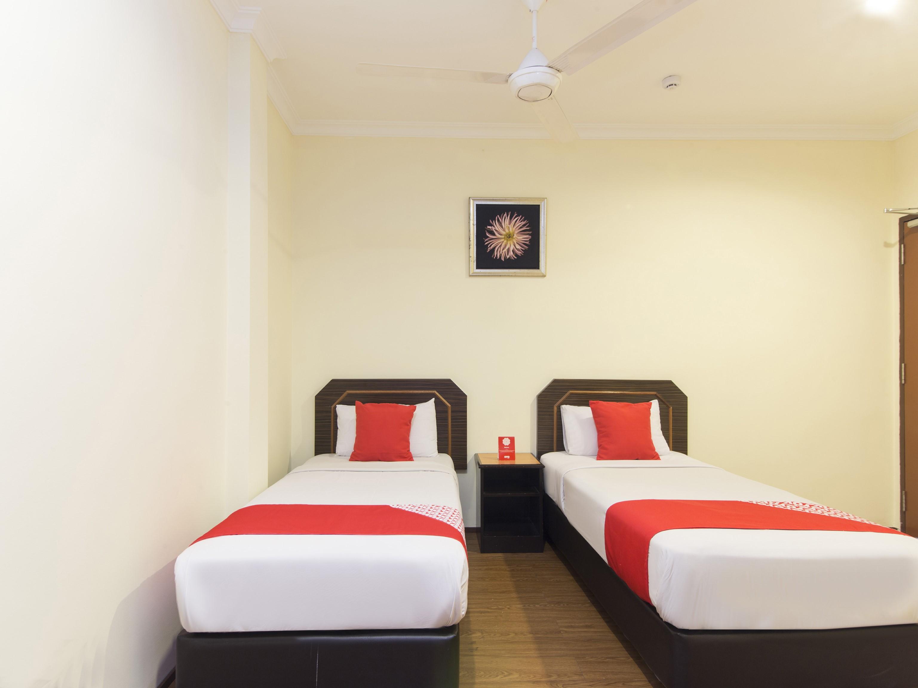 Oyo 327 Buddys Hotel Kuala Lumpur Buitenkant foto