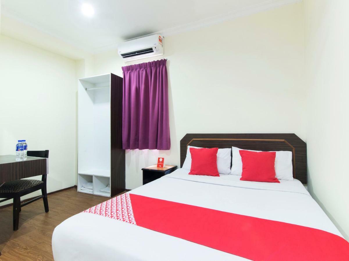 Oyo 327 Buddys Hotel Kuala Lumpur Buitenkant foto