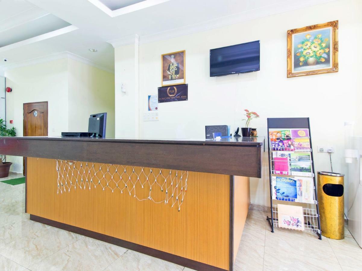 Oyo 327 Buddys Hotel Kuala Lumpur Buitenkant foto